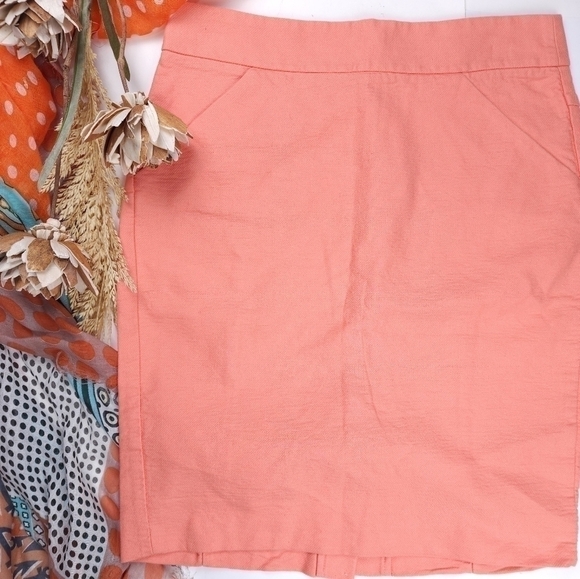 J.Crew Light Peach Pencil Skirt 4 - Picture 4 of 10